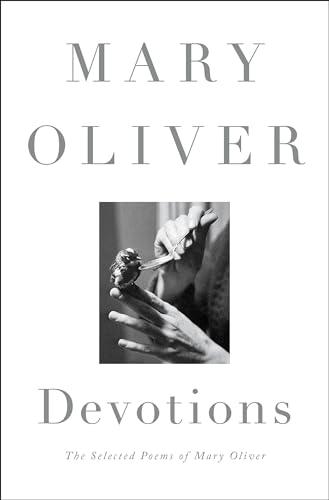 Devotions: The Selected Poems of Mary Oliver Cover