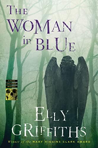 The Woman In Blue (Ruth Galloway Mysteries, 8) Cover